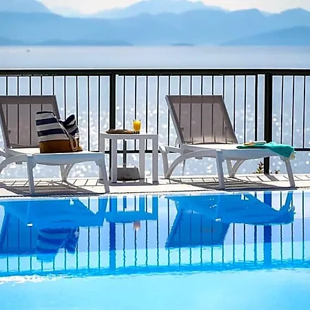 Hotel Siora Leni Mesongí