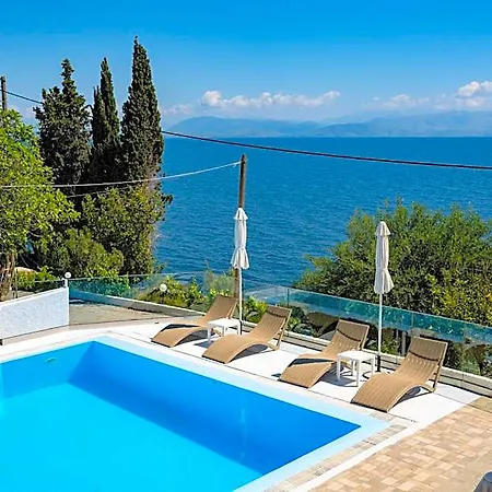 Siora Leni Hotel