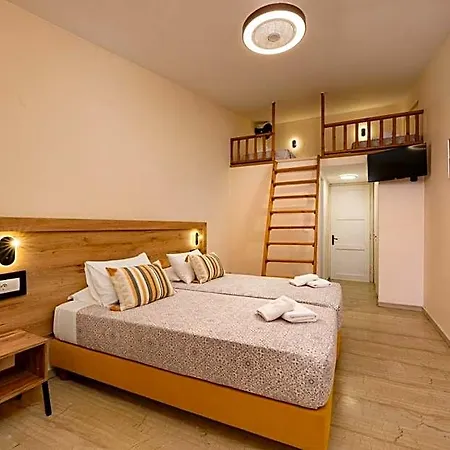 Hotel Siora Leni